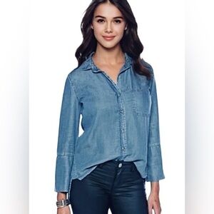 Anthropologie Cloth & Stone Soft Tencel Reverse Pocket Chambray Shirt Size XS